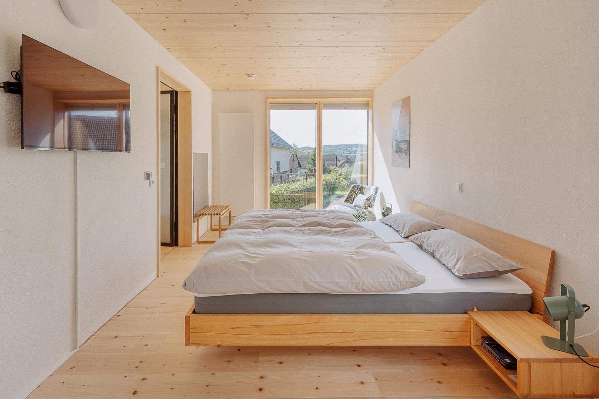 Raum 7 * Montjoie